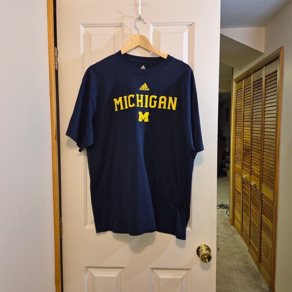 Adidas Michigan Wolverines Mens XL Navy Blue Graphic T-Shirt NCAA College Tee